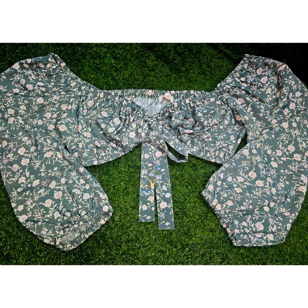 Blush Floral Smocked Crop Top